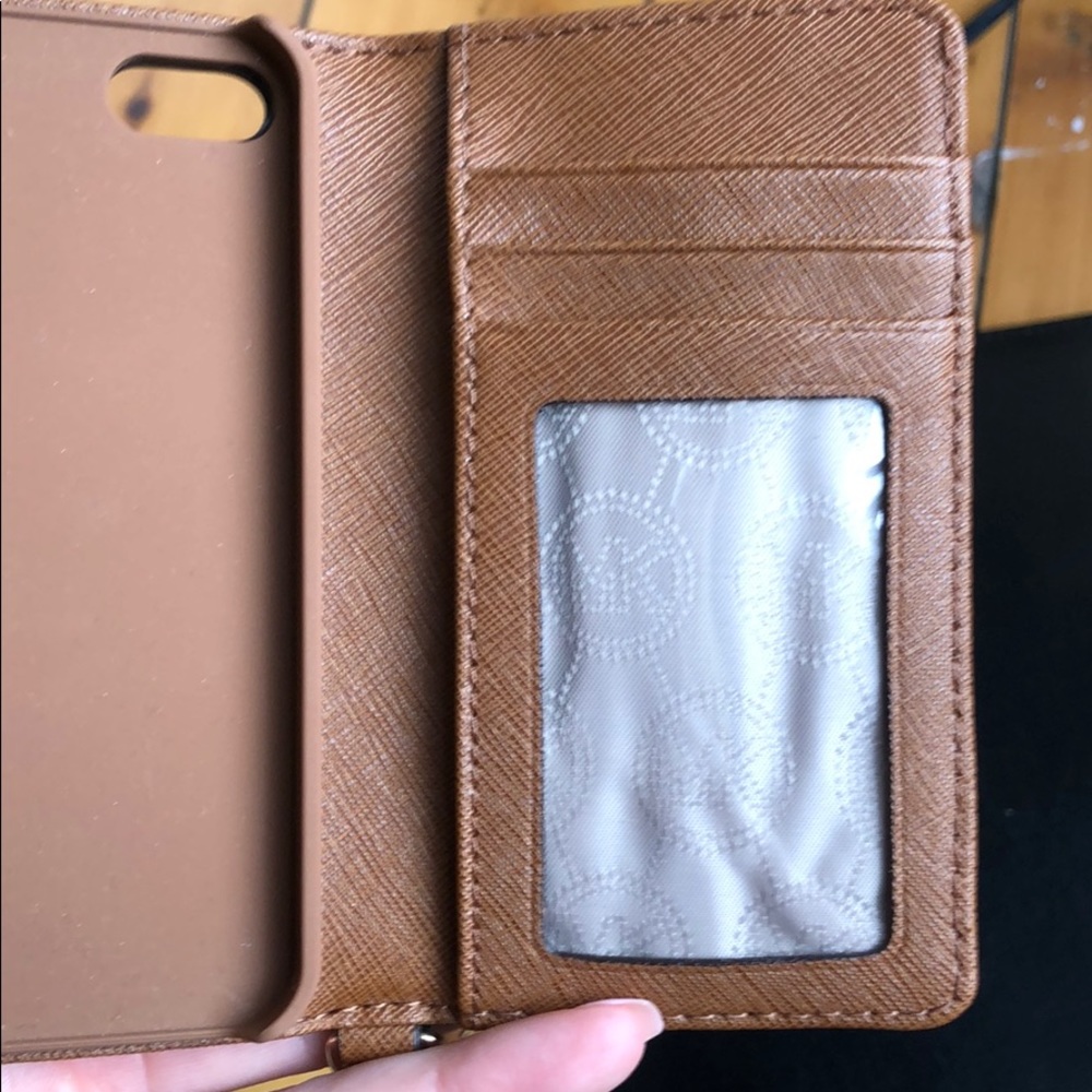 Michael Kors Wristlet - Picture 3 of 5